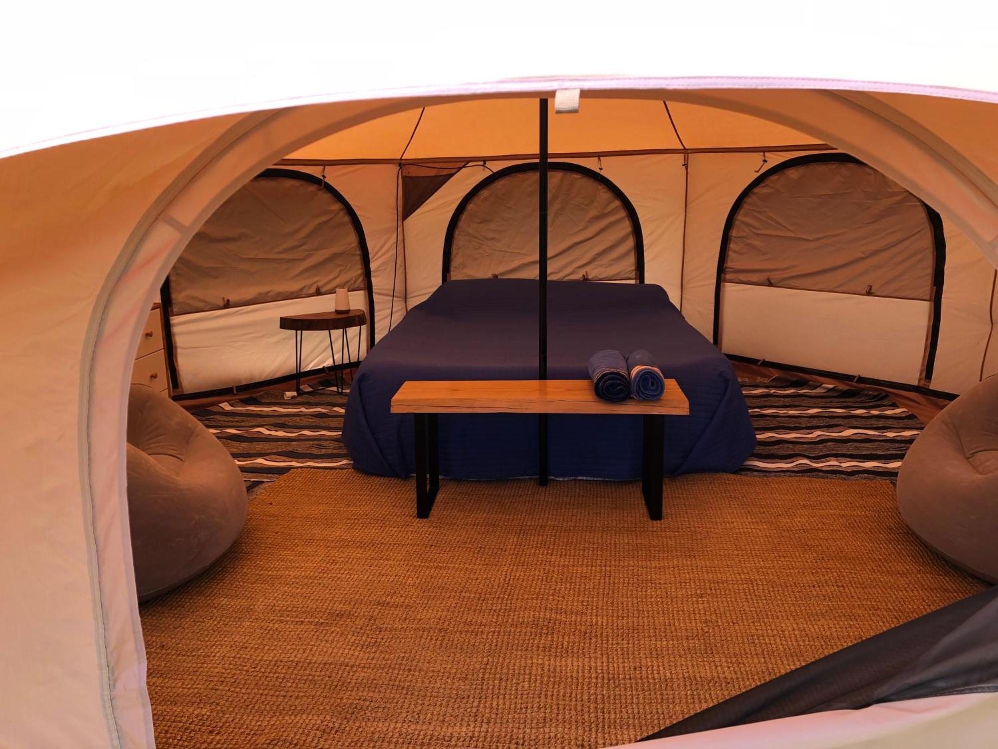 Tranquility Tent * Baião